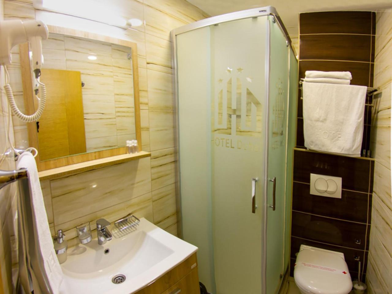 Hotel Dubai Plandiste Buitenkant foto